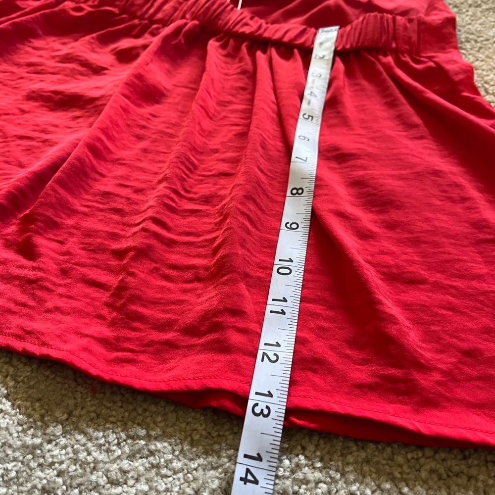Glam Keyhole Red Halter NWT Large - Picture 8 of 11